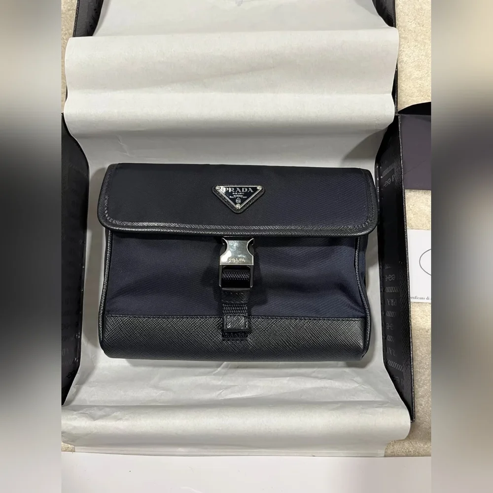 Prada Re-Nylon and Saffiano leather smartphone case bag - Picture 2 of 7